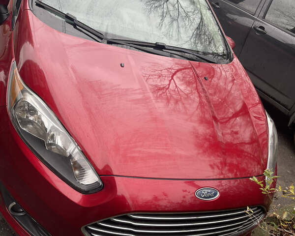 Красный Форд Фиеста, объемом двигателя 1.6 л и пробегом 122 тыс. км за 8400 $, фото 4 на Automoto.ua