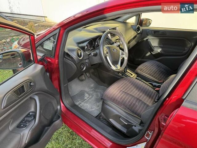 Красный Форд Фиеста, объемом двигателя 1.6 л и пробегом 125 тыс. км за 8500 $, фото 9 на Automoto.ua