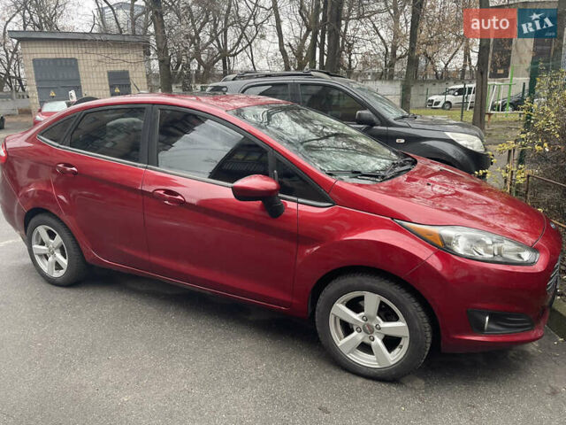 Красный Форд Фиеста, объемом двигателя 1.6 л и пробегом 122 тыс. км за 8400 $, фото 1 на Automoto.ua