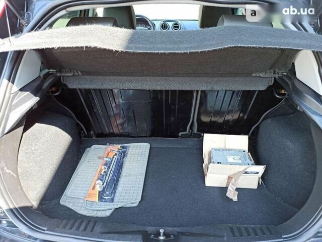 Форд Фієста, об'ємом двигуна 1.3 л та пробігом 206 тис. км за 4350 $, фото 19 на Automoto.ua