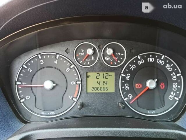 Форд Фієста, об'ємом двигуна 1.3 л та пробігом 206 тис. км за 4350 $, фото 16 на Automoto.ua