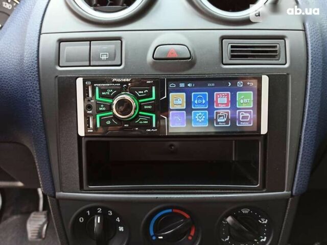 Форд Фієста, об'ємом двигуна 1.3 л та пробігом 206 тис. км за 4350 $, фото 14 на Automoto.ua