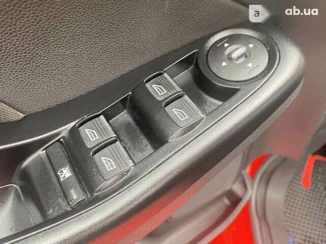 Форд Фиеста, объемом двигателя 1 л и пробегом 108 тыс. км за 6800 $, фото 12 на Automoto.ua