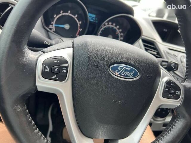 Форд Фиеста, объемом двигателя 1.6 л и пробегом 110 тыс. км за 8600 $, фото 25 на Automoto.ua