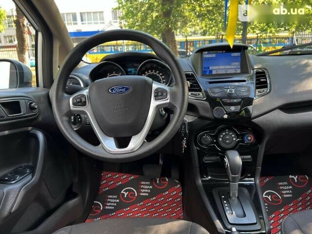 Форд Фиеста, объемом двигателя 1.6 л и пробегом 46 тыс. км за 8500 $, фото 24 на Automoto.ua