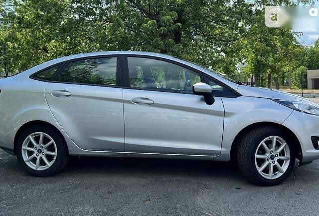 Форд Фиеста, объемом двигателя 1.6 л и пробегом 46 тыс. км за 8500 $, фото 11 на Automoto.ua