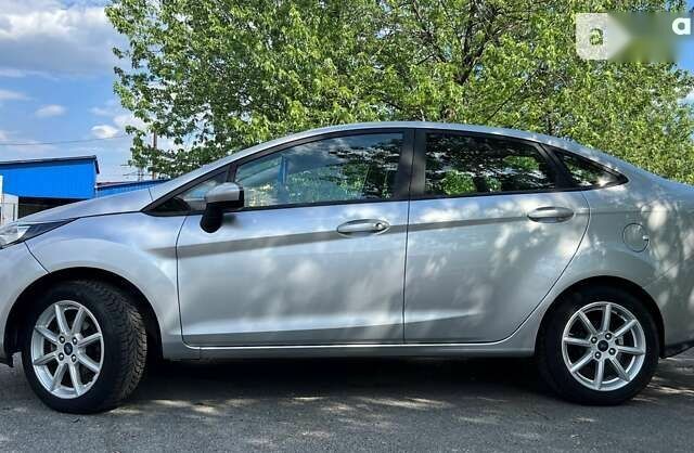 Форд Фиеста, объемом двигателя 1.6 л и пробегом 46 тыс. км за 8500 $, фото 5 на Automoto.ua