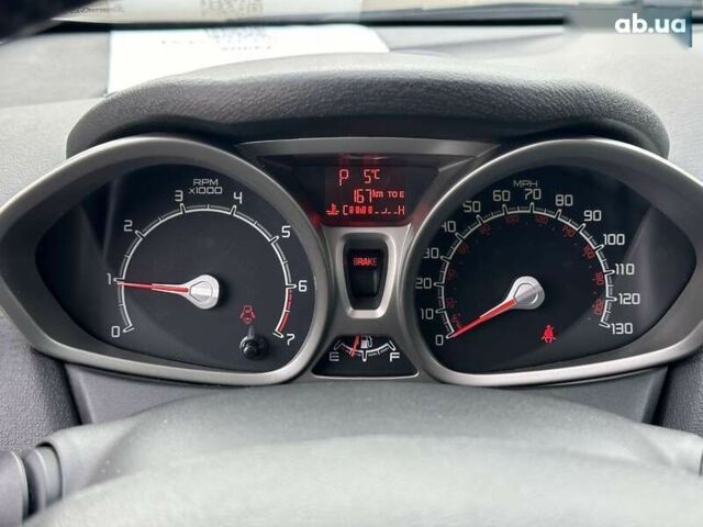 Форд Фиеста, объемом двигателя 1.6 л и пробегом 118 тыс. км за 7490 $, фото 21 на Automoto.ua