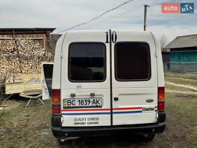 Форд Фієста, об'ємом двигуна 1.7 л та пробігом 200 тис. км за 1700 $, фото 2 на Automoto.ua