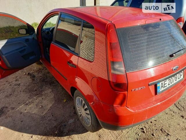 Форд Фиеста, объемом двигателя 1.4 л и пробегом 180 тыс. км за 3800 $, фото 3 на Automoto.ua