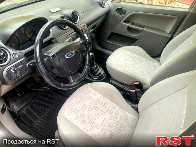 Форд Фієста, об'ємом двигуна 1.3 л та пробігом 234 тис. км за 3350 $, фото 11 на Automoto.ua