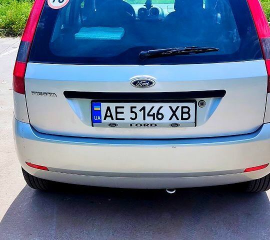 Форд Фиеста, объемом двигателя 1.4 л и пробегом 205 тыс. км за 3600 $, фото 2 на Automoto.ua