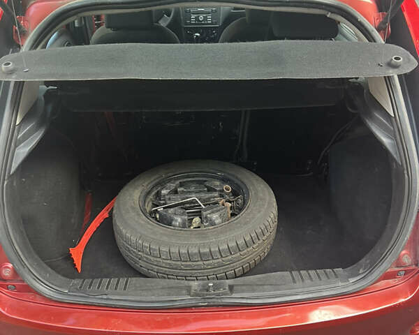 Форд Фиеста, объемом двигателя 1.3 л и пробегом 218 тыс. км за 2699 $, фото 14 на Automoto.ua