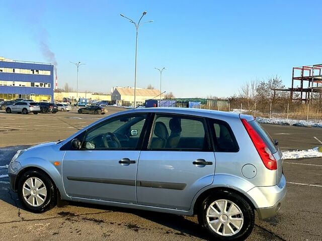 Форд Фиеста, объемом двигателя 13 л и пробегом 299 тыс. км за 2500 $, фото 10 на Automoto.ua