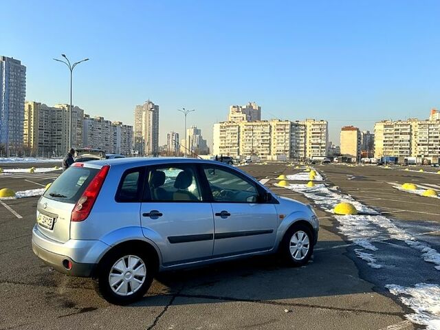 Форд Фиеста, объемом двигателя 13 л и пробегом 299 тыс. км за 2500 $, фото 5 на Automoto.ua
