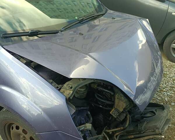 Форд Фиеста, объемом двигателя 1.2 л и пробегом 170 тыс. км за 600 $, фото 1 на Automoto.ua