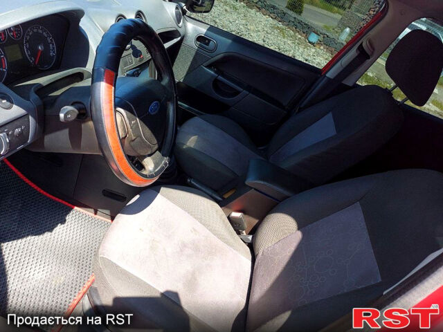 Форд Фиеста, объемом двигателя 1.3 л и пробегом 252 тыс. км за 3700 $, фото 10 на Automoto.ua