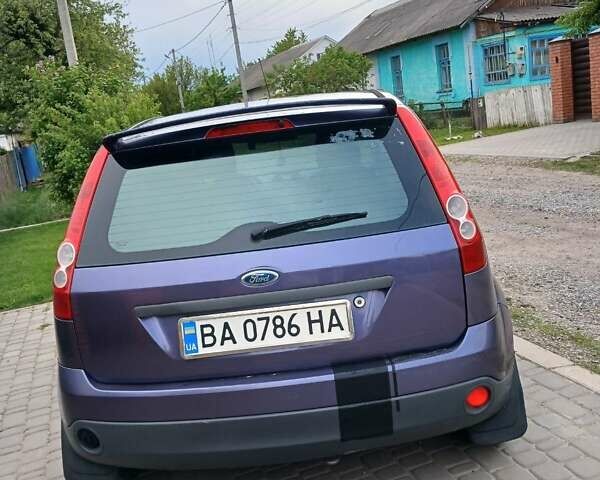 Форд Фієста, об'ємом двигуна 1.39 л та пробігом 220 тис. км за 3400 $, фото 5 на Automoto.ua