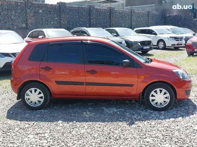Форд Фиеста, объемом двигателя 1.3 л и пробегом 252 тыс. км за 3700 $, фото 2 на Automoto.ua