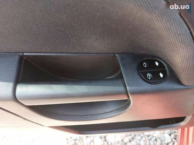 Форд Фиеста, объемом двигателя 1.3 л и пробегом 252 тыс. км за 3700 $, фото 14 на Automoto.ua