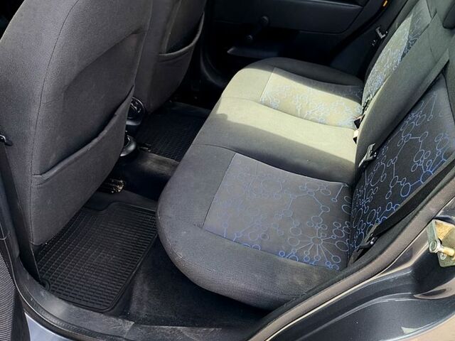 Форд Фиеста 2006 в Харькове на Automoto.ua Форд Фиеста, объемом двигателя 1.3 л и пробегом 300 тыс. км за 3499 $, фото 7 на Automoto.ua