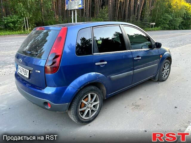 Форд Фиеста, объемом двигателя 1.4 л и пробегом 200 тыс. км за 3600 $, фото 3 на Automoto.ua
