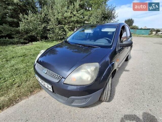 Форд Фієста, об'ємом двигуна 1.4 л та пробігом 291 тис. км за 3799 $, фото 4 на Automoto.ua