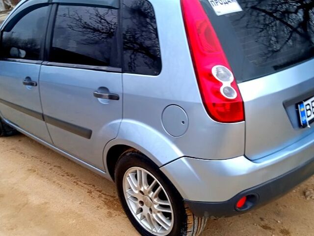 Форд Фиеста, объемом двигателя 14 л и пробегом 245 тыс. км за 3850 $, фото 2 на Automoto.ua