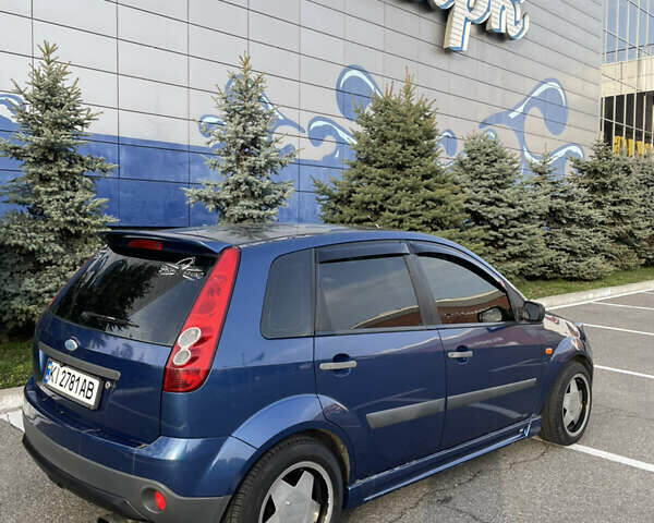 Форд Фиеста, объемом двигателя 1.24 л и пробегом 187 тыс. км за 4500 $, фото 5 на Automoto.ua