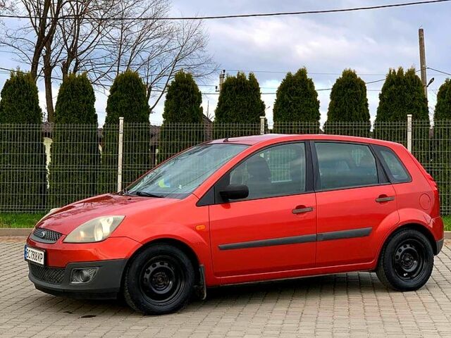 Форд Фиеста, объемом двигателя 1.2 л и пробегом 190 тыс. км за 3750 $, фото 2 на Automoto.ua