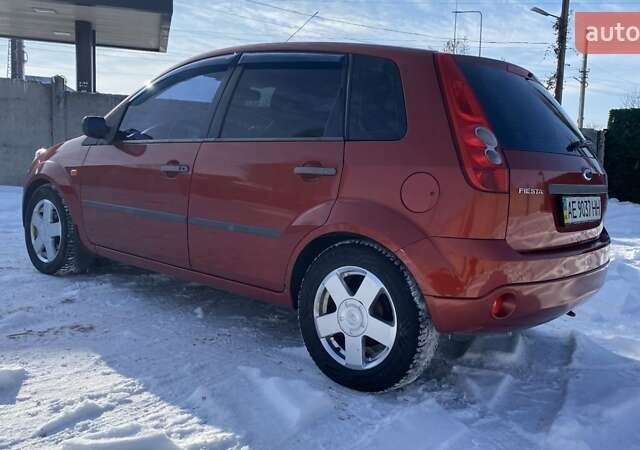 Форд Фиеста, объемом двигателя 1.4 л и пробегом 176 тыс. км за 4400 $, фото 2 на Automoto.ua