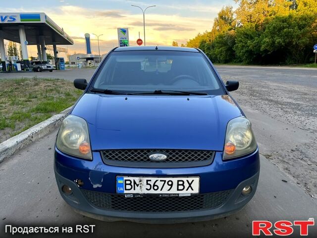 Форд Фиеста, объемом двигателя 1.4 л и пробегом 200 тыс. км за 3600 $, фото 2 на Automoto.ua