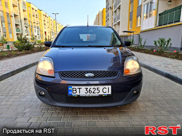 Форд Фиеста, объемом двигателя 1.4 л и пробегом 280 тыс. км за 3650 $, фото 1 на Automoto.ua