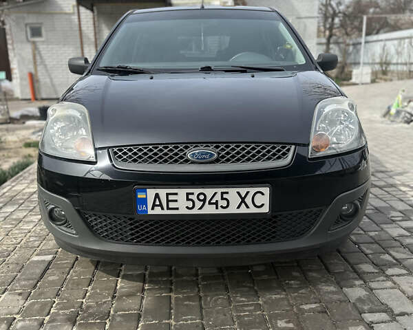 Форд Фиеста, объемом двигателя 1.39 л и пробегом 128 тыс. км за 5500 $, фото 1 на Automoto.ua