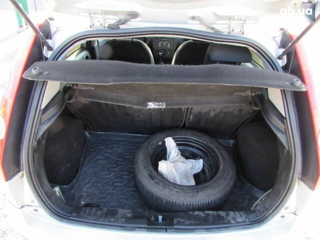 Форд Фиеста, объемом двигателя 0 л и пробегом 223 тыс. км за 4200 $, фото 12 на Automoto.ua