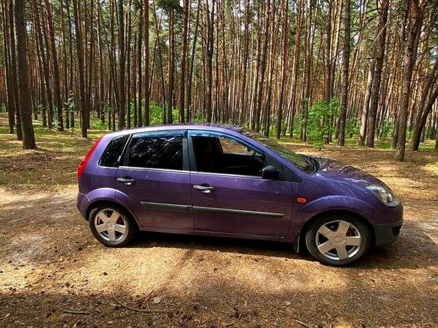 Форд Фиеста 2008 в Мерефа на Automoto.ua Форд Фиеста, объемом двигателя 1.4 л и пробегом 235 тыс. км за 4300 $, фото 2 на Automoto.ua