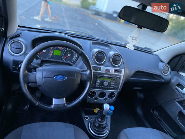 Форд Фієста, об'ємом двигуна 0 л та пробігом 222 тис. км за 2499 $, фото 6 на Automoto.ua
