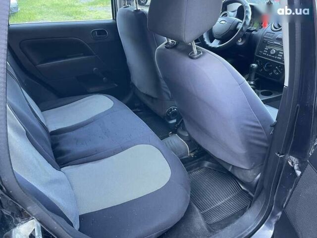 Форд Фиеста, объемом двигателя 1.4 л и пробегом 166 тыс. км за 4350 $, фото 29 на Automoto.ua