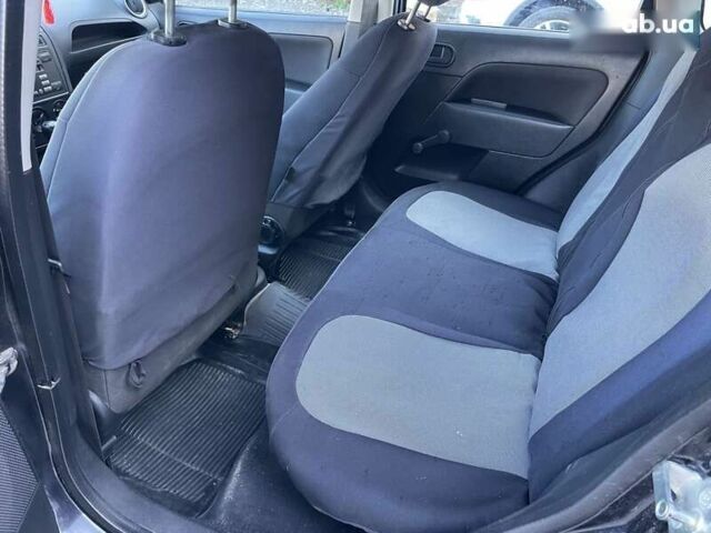 Форд Фиеста, объемом двигателя 1.4 л и пробегом 166 тыс. км за 4350 $, фото 26 на Automoto.ua