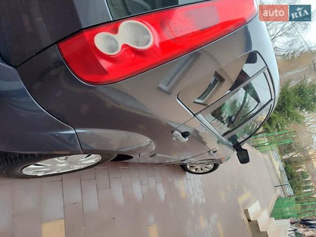 Форд Фієста, об'ємом двигуна 1.4 л та пробігом 203 тис. км за 3599 $, фото 17 на Automoto.ua