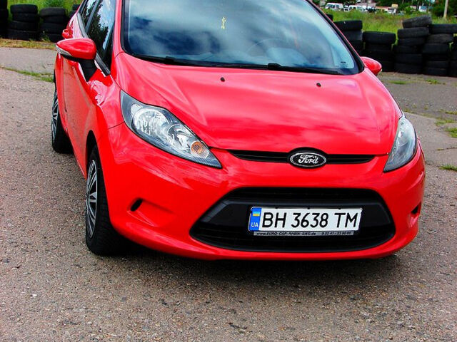 Форд Фиеста, объемом двигателя 1.4 л и пробегом 179 тыс. км за 5500 $, фото 2 на Automoto.ua