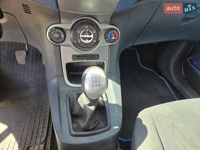Форд Фиеста, объемом двигателя 1.25 л и пробегом 215 тыс. км за 5100 $, фото 23 на Automoto.ua