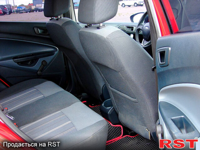 Форд Фиеста, объемом двигателя 1.4 л и пробегом 179 тыс. км за 5500 $, фото 9 на Automoto.ua