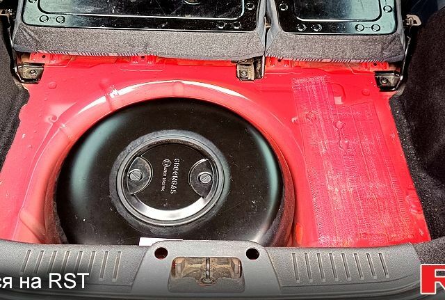 Форд Фиеста, объемом двигателя 1.4 л и пробегом 152 тыс. км за 7150 $, фото 5 на Automoto.ua