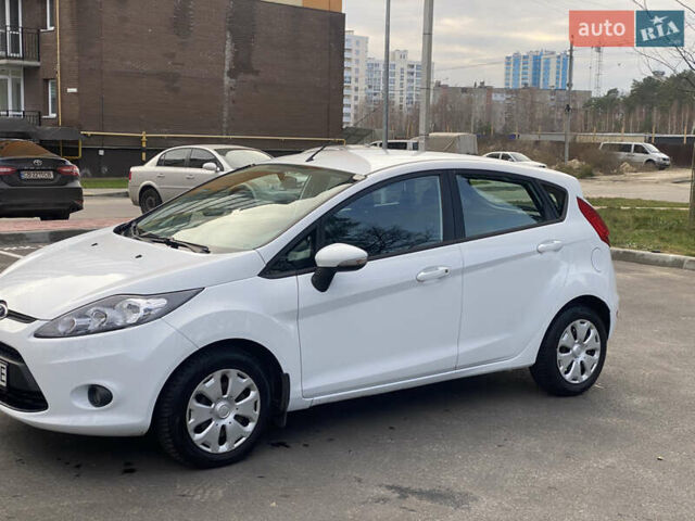 Форд Фієста, об'ємом двигуна 1.4 л та пробігом 158 тис. км за 6800 $, фото 3 на Automoto.ua