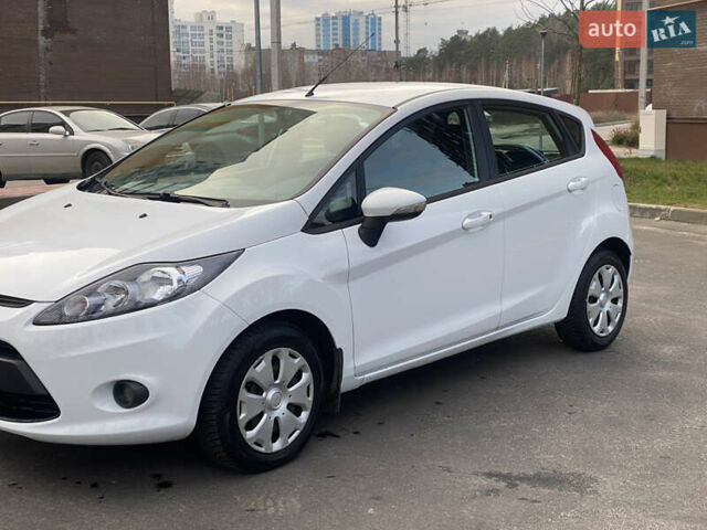 Форд Фієста, об'ємом двигуна 1.4 л та пробігом 158 тис. км за 6800 $, фото 1 на Automoto.ua