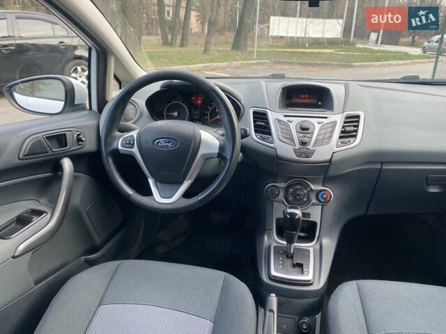 Форд Фієста, об'ємом двигуна 1.4 л та пробігом 158 тис. км за 6800 $, фото 13 на Automoto.ua