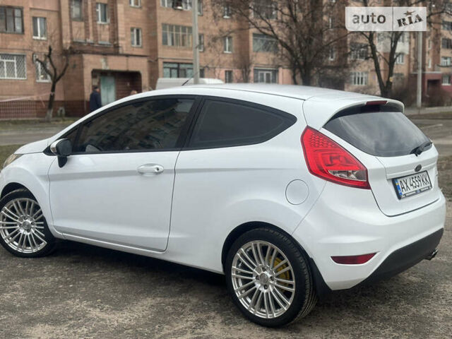 Форд Фиеста, объемом двигателя 1.25 л и пробегом 208 тыс. км за 5900 $, фото 12 на Automoto.ua