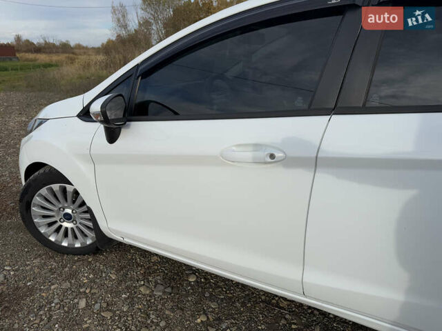 Форд Фиеста, объемом двигателя 1.4 л и пробегом 208 тыс. км за 7100 $, фото 7 на Automoto.ua