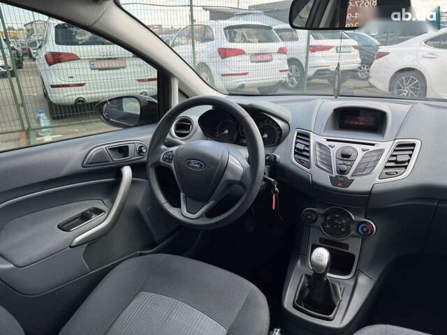 Форд Фиеста, объемом двигателя 1.4 л и пробегом 278 тыс. км за 4990 $, фото 25 на Automoto.ua